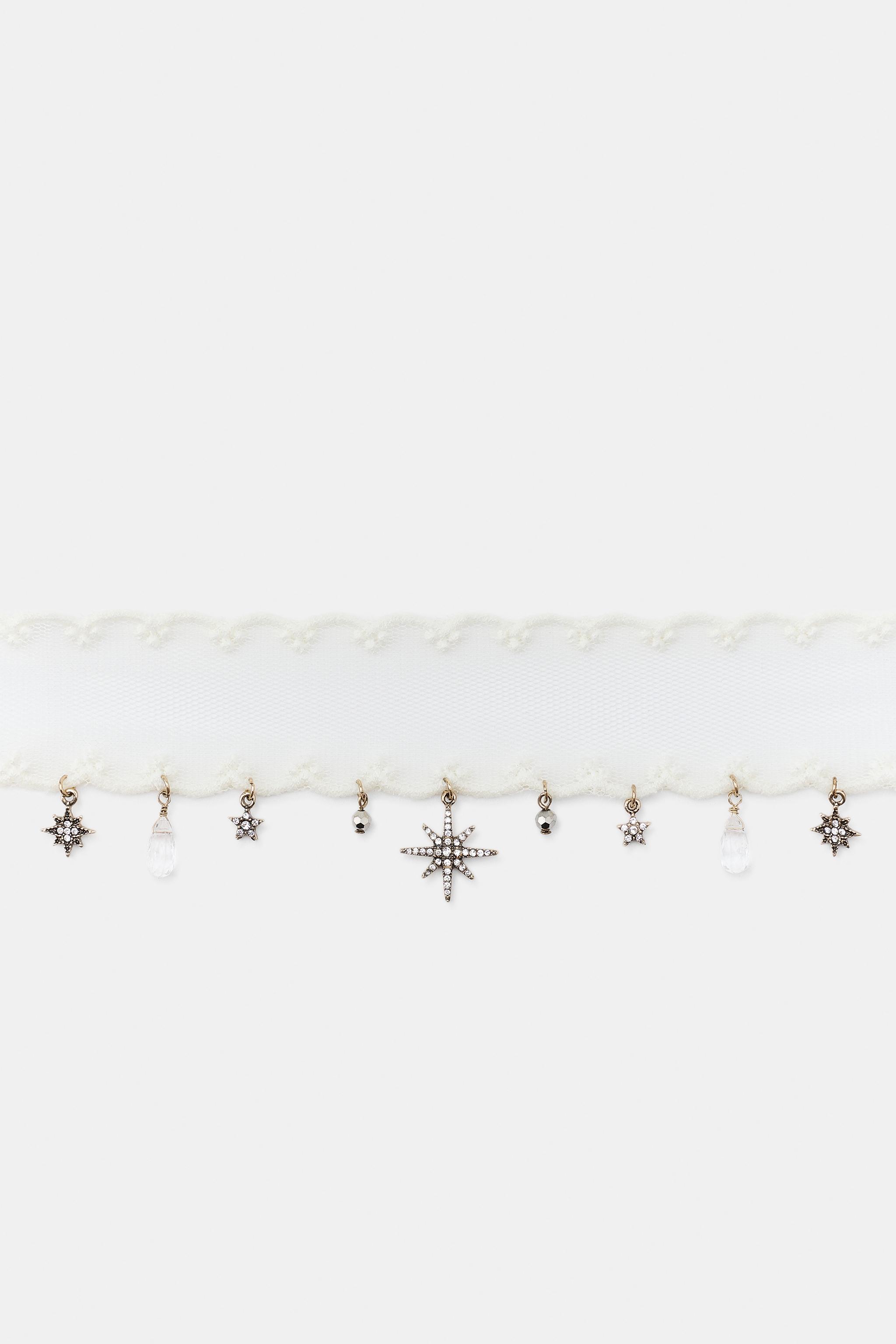 WOVEN CHARM CHOKER NECKLACE